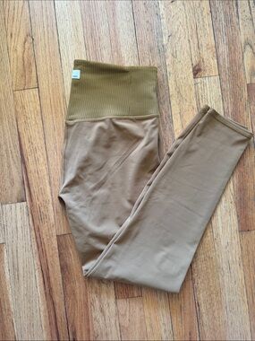 Vuori High-Waist Leggings
